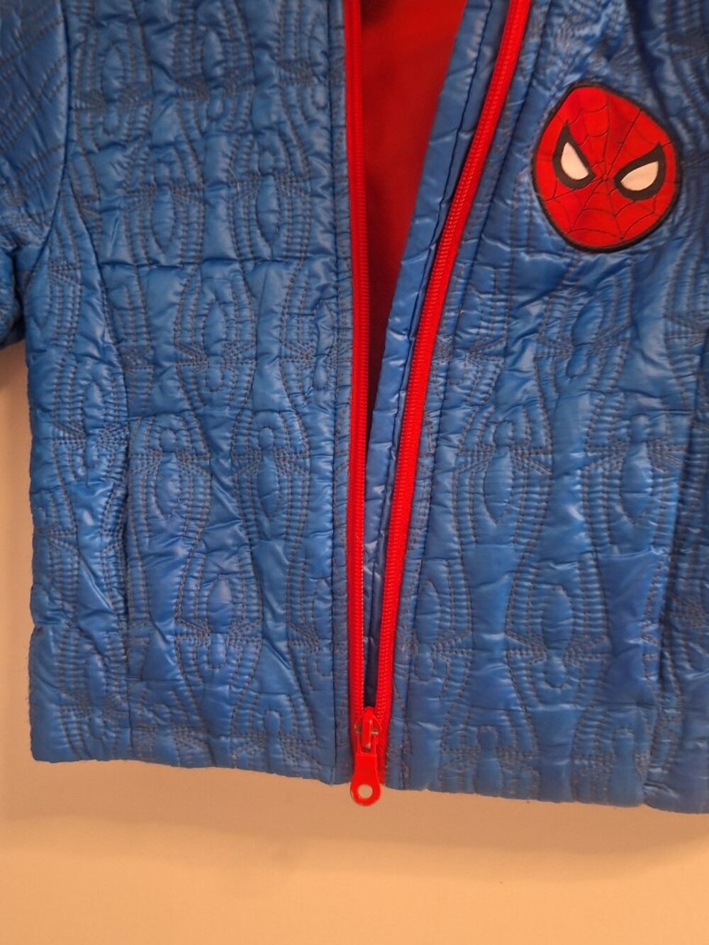 spiderman jacket - Picture 6 of 9